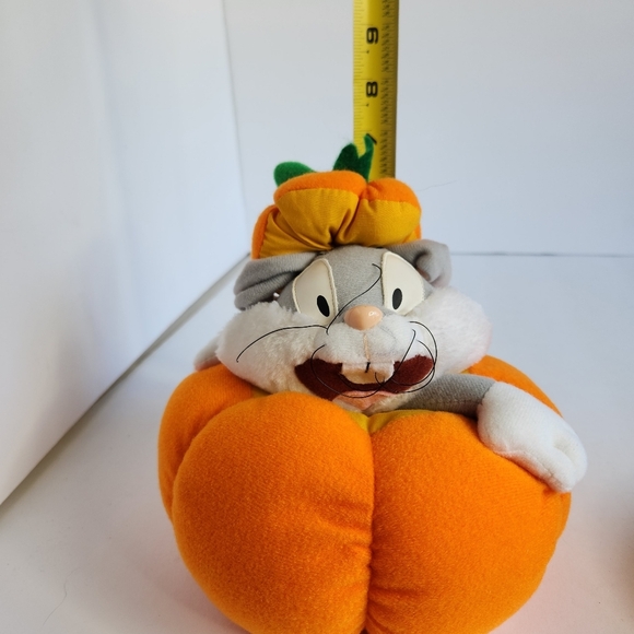 Bugs Bunny Pumpkin Plush 1997 Warner Bros Looney Tunes Halloween Fall 90s 1990s - Picture 9 of 10